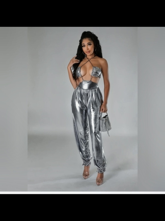 WinWin Pants - Studio 54 Silver Halter Jumpsuit NWOT 🔥🔥🔥